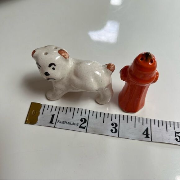 Quirky Vintage Dog and Fire Hydrant Salt and Pepper Shakers Set - Picture 7 of 7